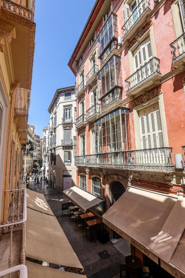 Apartamentos Catedral Малага Экстерьер фото