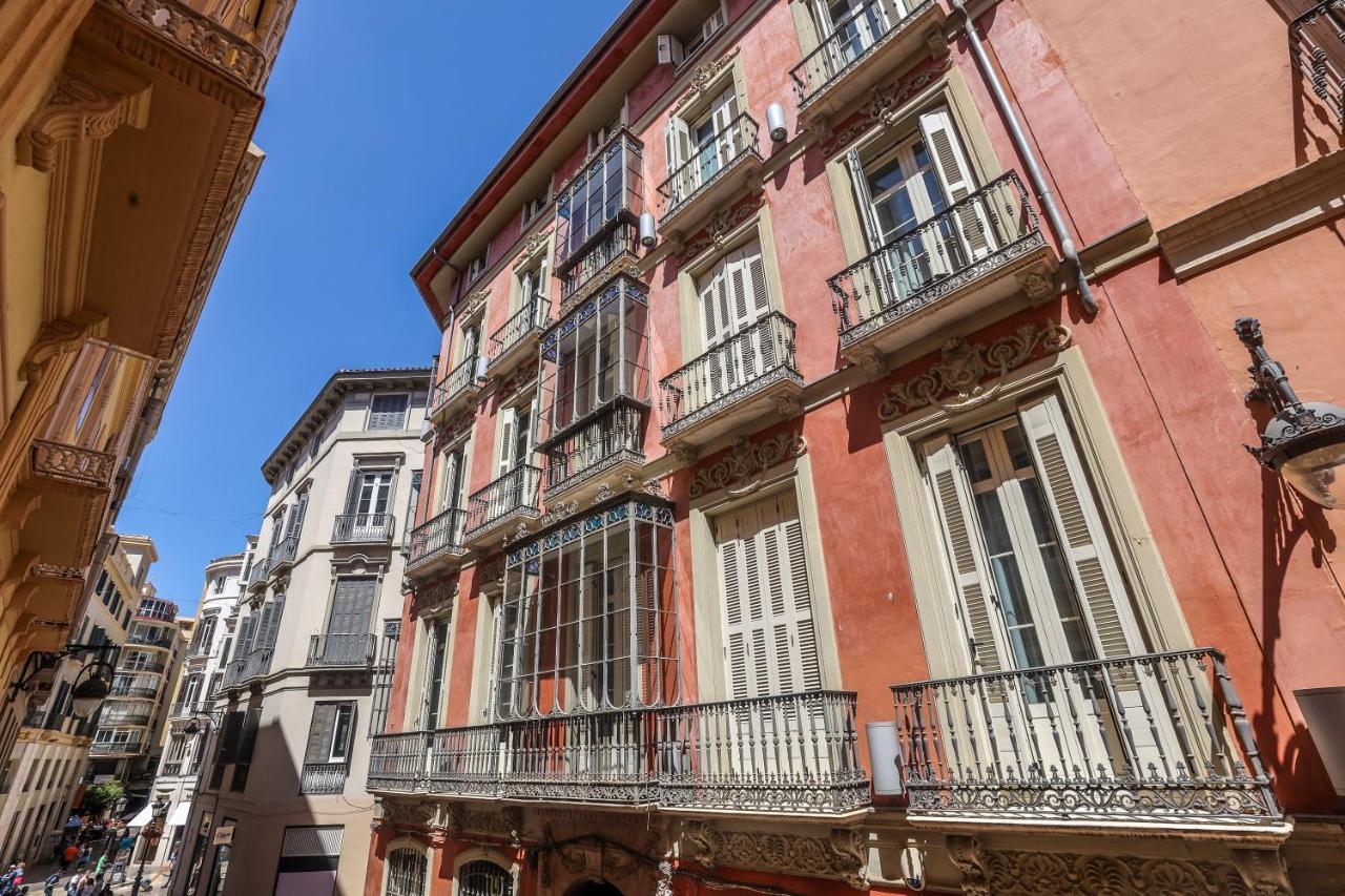 Apartamentos Catedral Малага Экстерьер фото