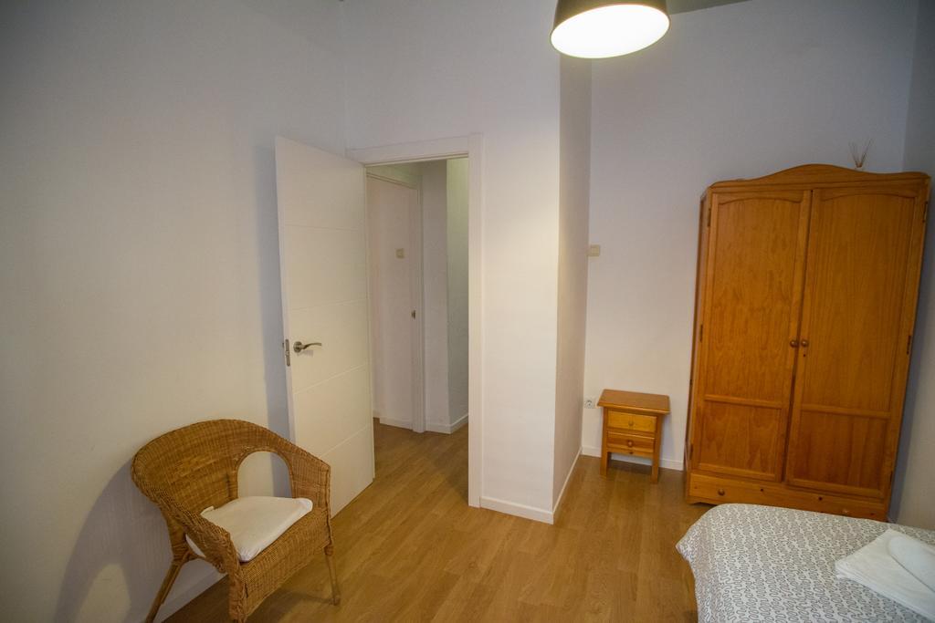 Apartamentos Catedral Малага Экстерьер фото