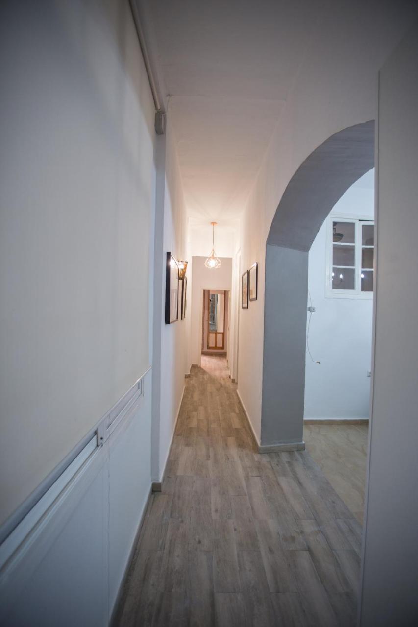 Apartamentos Catedral Малага Экстерьер фото