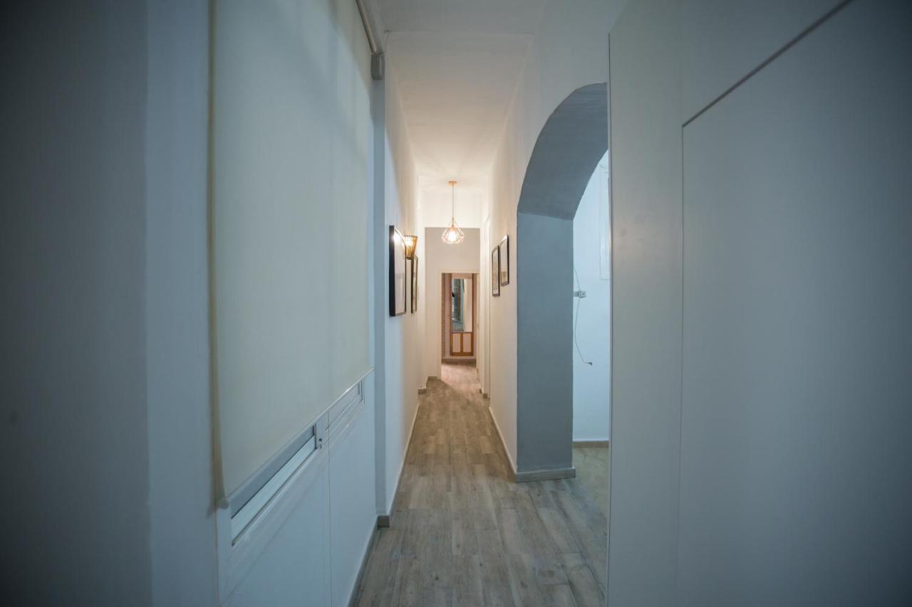 Apartamentos Catedral Малага Экстерьер фото